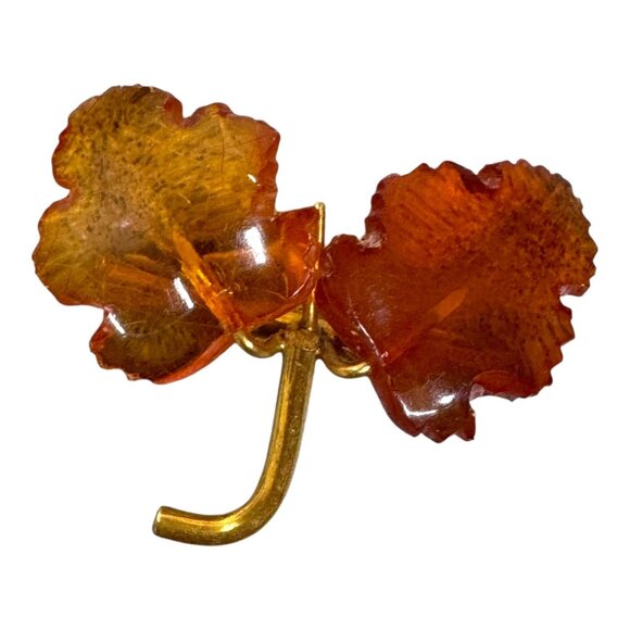 Vtg KD8 Gold Carved Amber Leaf Brooch Artisan Handcrafted Autumn Botanical Pin - Picture 1 of 6